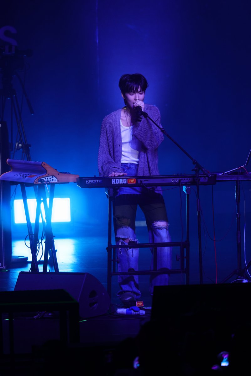 applewood_kr's tweet photo. Xdinary Heroes <Break the Brake> World Tour in Manila
You're my burning gasoline~๐ฅ๐ค Had a blast in Manila!
Villains~ Thank you all for the incredible energy and support๐๐ค
#์์ค๋๋๋ฆฌํ์ด๋ก์ฆ
#BreaktheBrakeWorldTour #WE_ARE_ALL_HEROES #XdinaryHeroesInMNL
#APPLEWOOD #WilbrosLive