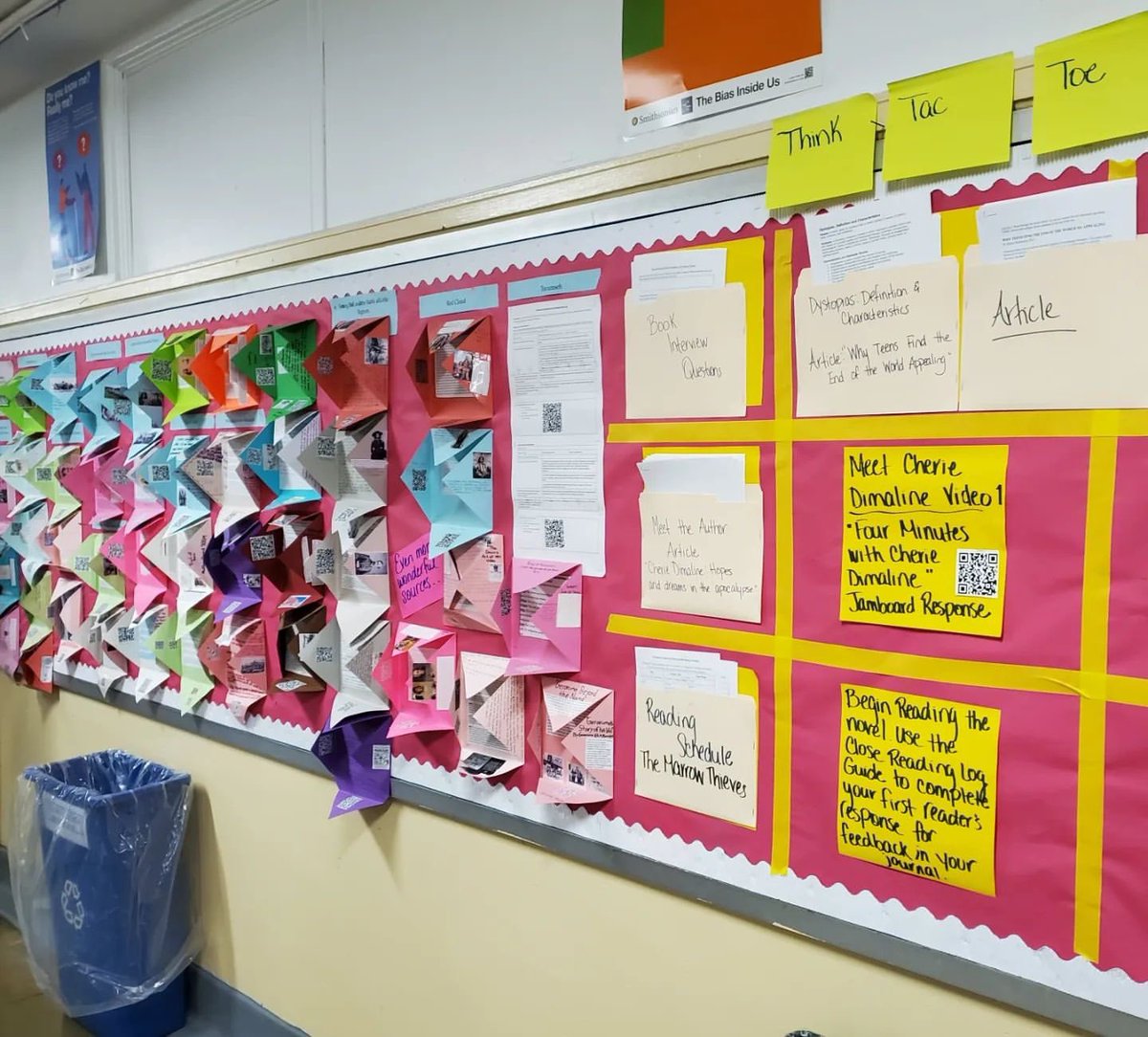 CIOBCitywide's tweet image. Circle discussions in Jen's ELA class at #VanguardHS are fostering deep connections between literature and history! 📚🌟 Circle discussions empower students to explore themes &amp;amp; connections while honing critical thinking skills. Keep up the great work, team! #ELAclass #Literature