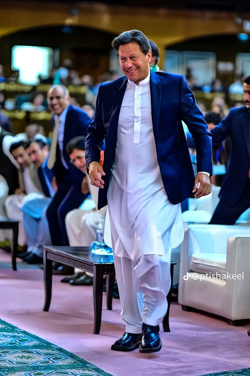 Farhan Khan tweet media