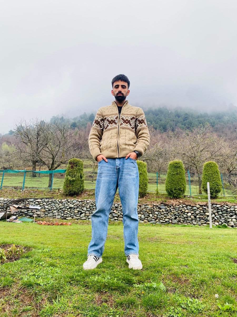 ZUHAIBBHAT20's tweet photo. #KashmirValley
#Pahelgam 
#heavenonearth https://t.co/4ap16SSqjJ
