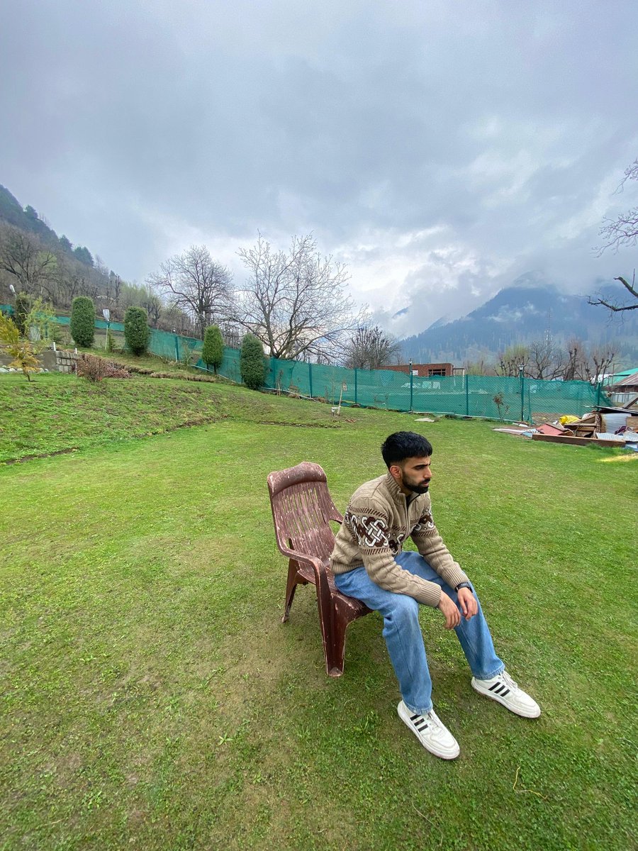 ZUHAIBBHAT20's tweet photo. #KashmirValley
#Pahelgam 
#heavenonearth https://t.co/4ap16SSqjJ