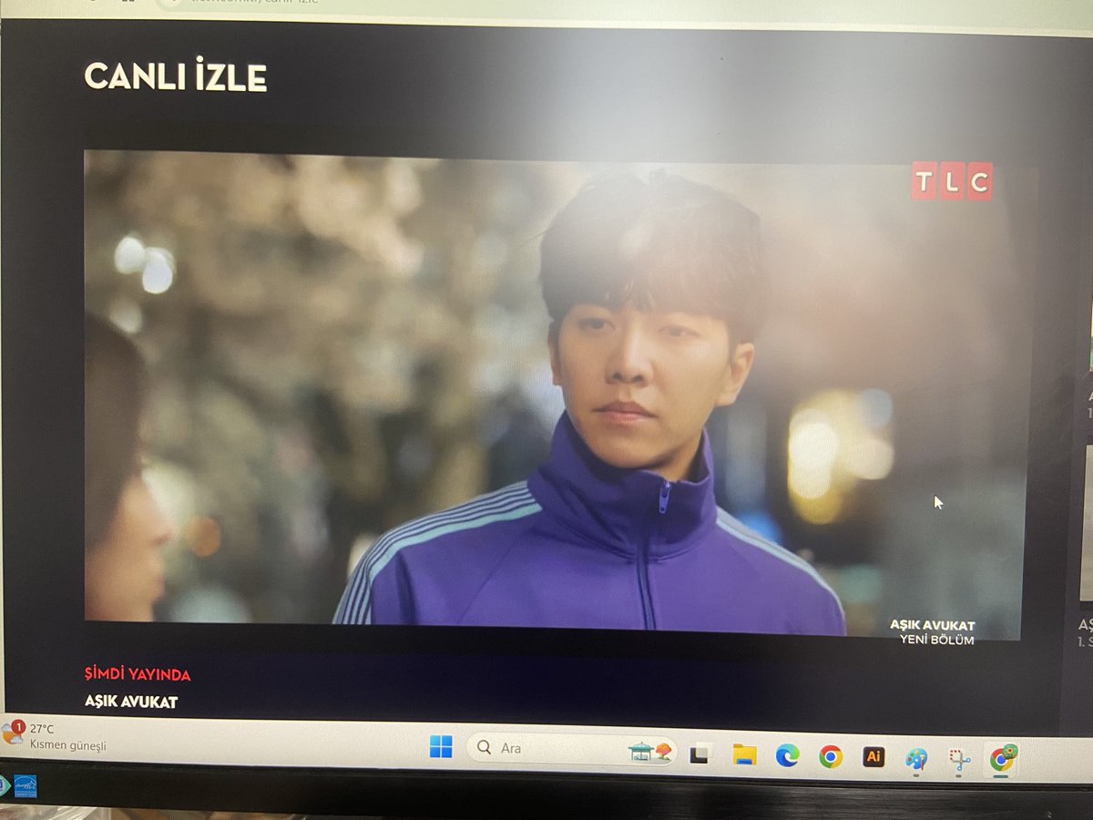 LSG_Turkey's tweet photo. Kimler izliyor?!😍
#LeeSeungGi @byhumanmade_ #AşıkAvukat #LawCafe blm 2 @TLC_Turkiye https://t.co/nTeStHlazs