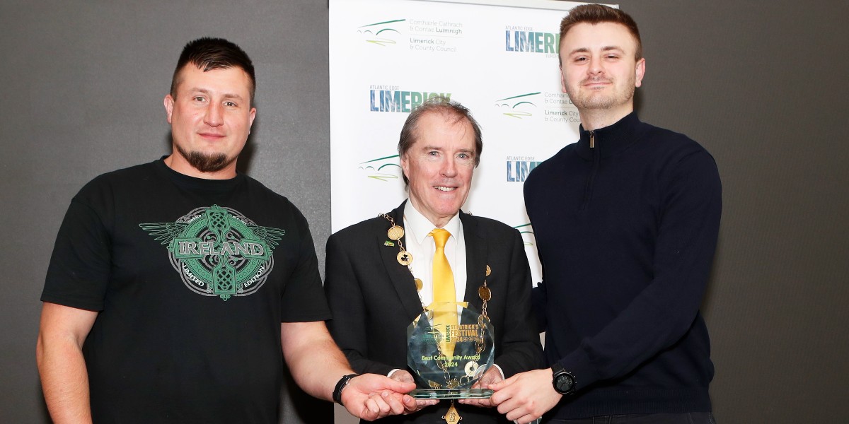 The Mayor of the City and County of Limerick, Cllr Ger Mitchell, presented the winners of the 2024 Limerick St. Patrick's Day Parade with their awards at at ceremony in County Hall on Monday 15th April 2024. See More: limerick.ie/council/your-c… #LimerickEdgeEmbrace #Limerick