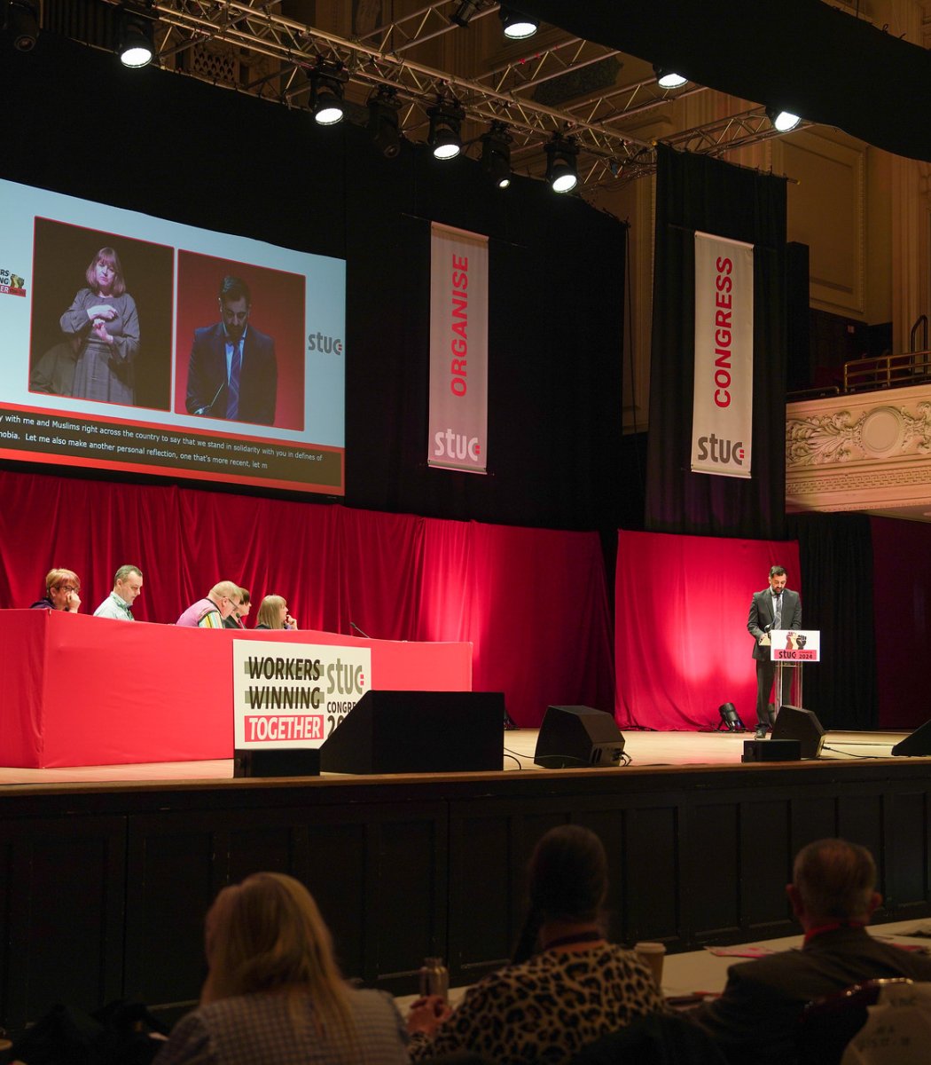 At #STUC24, First Minister @HumzaYousaf spoke about the important role of trade unions in driving @ScotGov's Fair Work policy. He said he will continue to support and strengthen workers’ rights, and is proud to be delivering progressive taxation - a direct ask of @ScottishTUC.