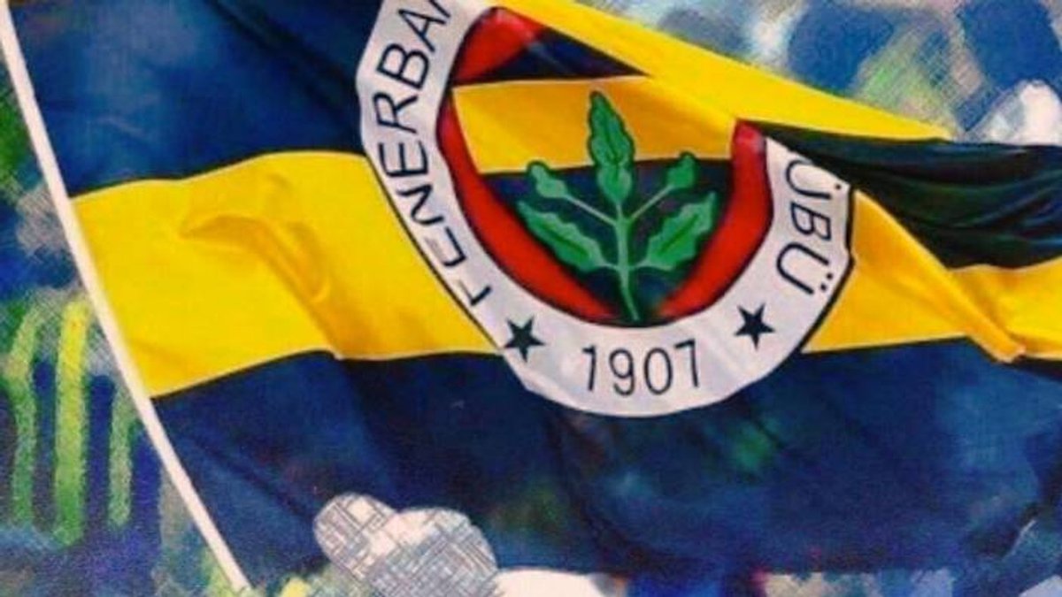 BİZ NEYE MUHALİFİZ?
Arada tekrar tekrar vurgulamakta fayda var. Yorumlarda özellikle GS lilerin yazdığı yorumlarda soruluyor "siz nasıl solcusunuz?" niye?
Çünkü Fenerbahçeyi savunuyoruz elimizden geldiğince. Peki burada alttaki mesele ne? Muhalif ya da solcu deyince öncelikle