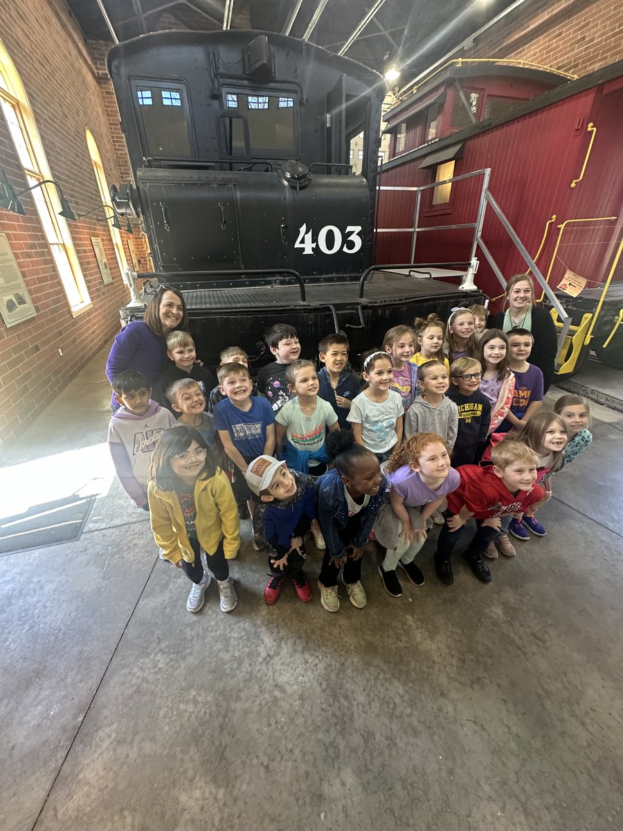 MrsSmigsGrade1's tweet photo. Thank you @HeritageSylvania for a great First-Grade field trip! https://t.co/BtUtEa2Vpq