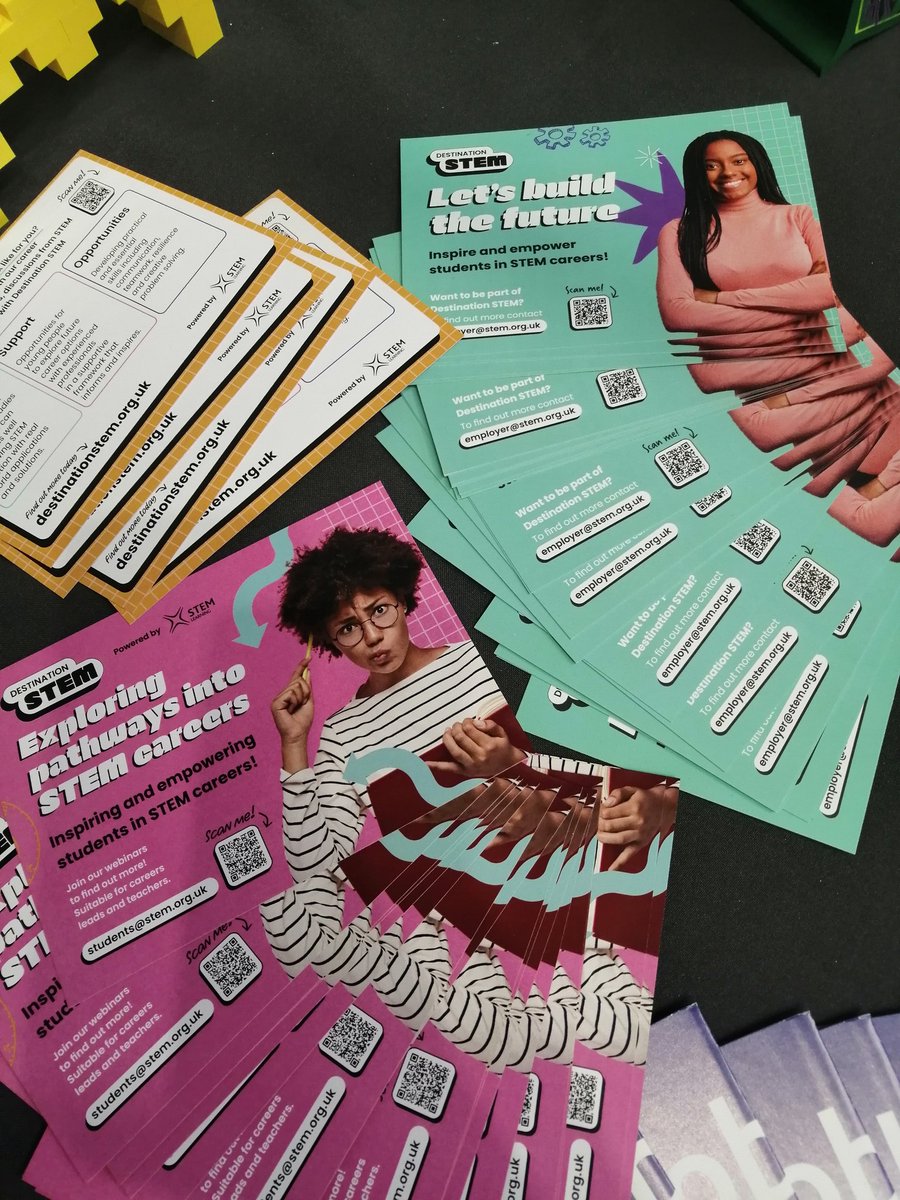 Eva Fryc tweet media