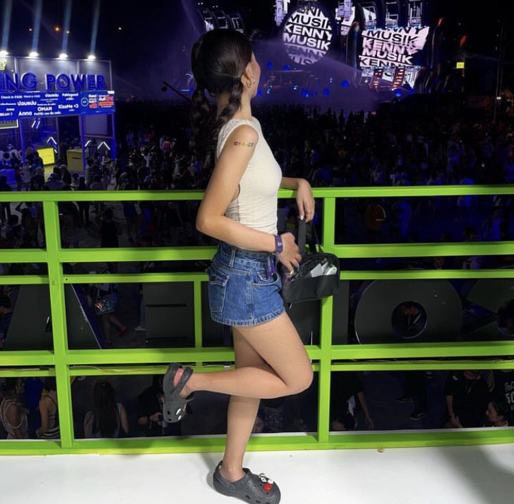 ashley del mundo with <a href="/Crocs/">Crocs</a> in thailand 🇹🇭