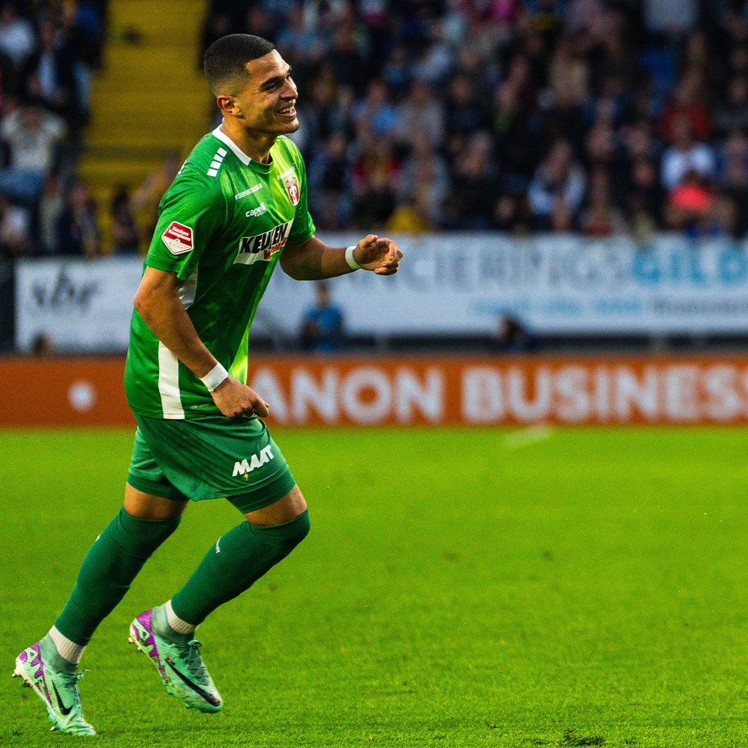 fcdordrechtnl's tweet photo. ⭐️ 𝑫𝑶𝑼𝑩𝑳𝑬 𝑻𝑬𝑨𝑴 𝑶𝑭 𝑻𝑯𝑬 𝑾𝑬𝑬𝑲 ⭐️

🔗 Een plaatsje in het @1e_Divisie Team van de Week voor Ilias Sebaoui en Mathis Suray! Gefeliciteerd, beide!

#FCDordrecht #NACDOR https://t.co/PoW3uHPpwd