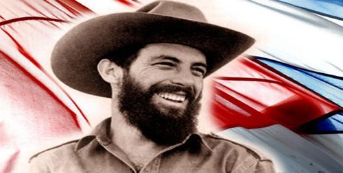 El 16 de abril de 1958, por su coraje y valentía, su capacidad de estrategia y organización el capitán Camilo Cienfuegos Gorriarán, ganó los grados de Comandante del Ejército Rebelde. #CubaViveEnSuHistoria