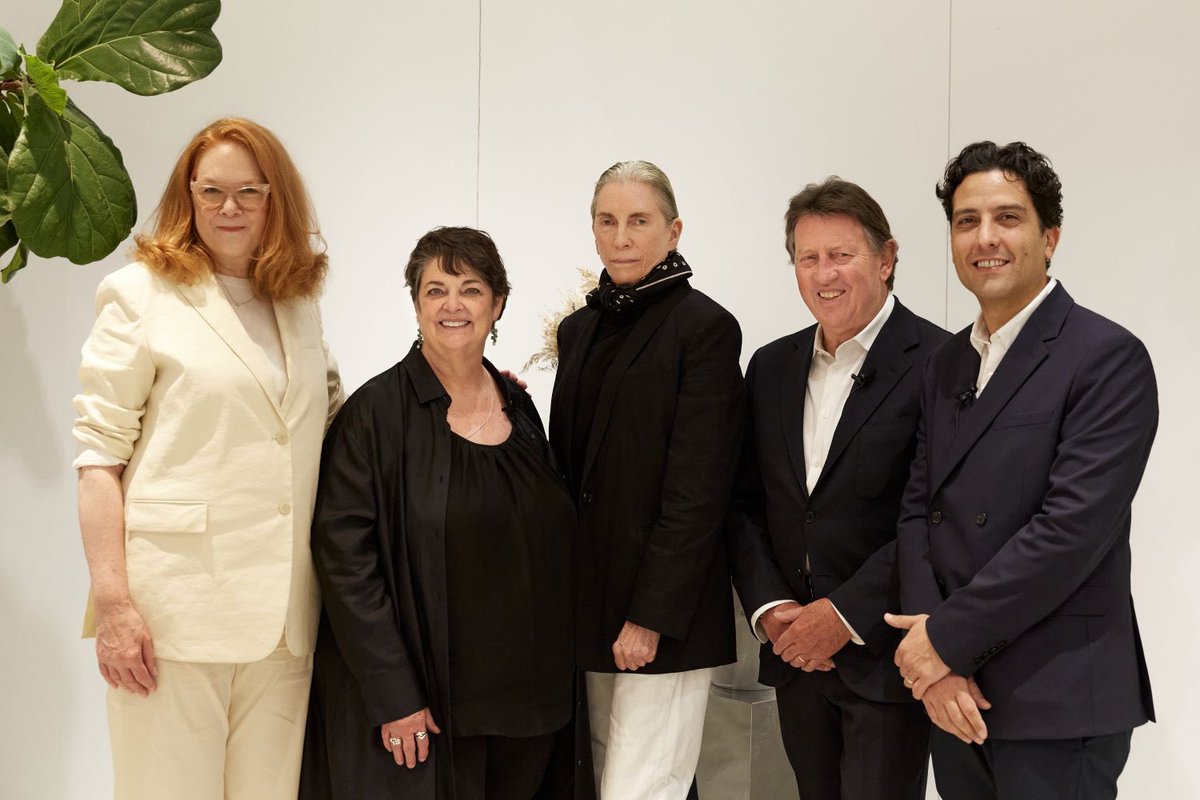 Last week, changemakers gathered at the @Theory__ showroom in the Meatpacking District for Good Talks, the first Theory x CFDA sustainability-focused conversation series, in partnership with the United Nations and Lifestyle Network. cfda.com/news/good-talk…