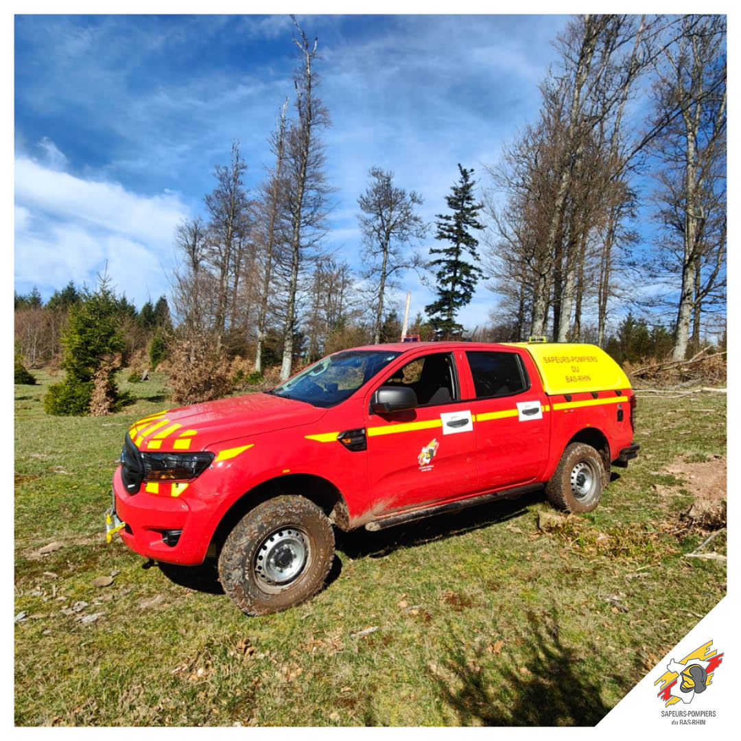 sdis67's tweet photo. [FORMATION] Début des formations d’adaptation aux risques locaux COD2 pour les #Pompiers67 compagnie #Sélestat, mises en situation professionnelle #MSP #APP technique, rappel des règles de conduite, sécurité #PPRR encadrées par les formateurs #COD3. https://t.co/GTOBHHBcsD