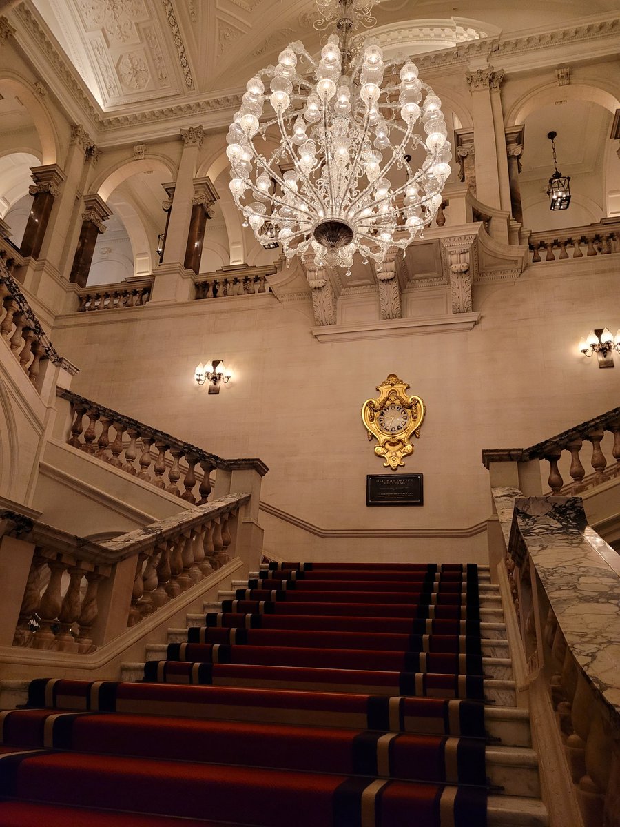 shrabanibasu_'s tweet image. Was great to be invited for cocktails with @FPALondon members to the secret #SpyBar of the Raffles Hotel at the Old War Office once used by Ian Fleming and T.E Lawrence. Here with fellow journos and a fabulous red typewriter. Thank you to the OWO team for the wonderful tour. 🙂