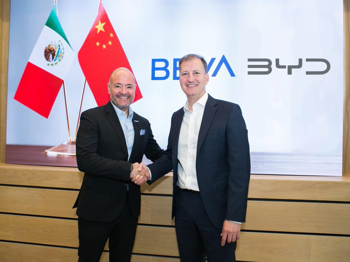 #BYD y #BBVA se unen por la electromovilidad en #México. La alianza busca apoyar el crecimiento y la expansión de BYD en el mercado mexicano a través de líneas de financiamiento del BBVA para los clientes interesados en los vehículos eléctricos e híbridos  enchufables de BYD.