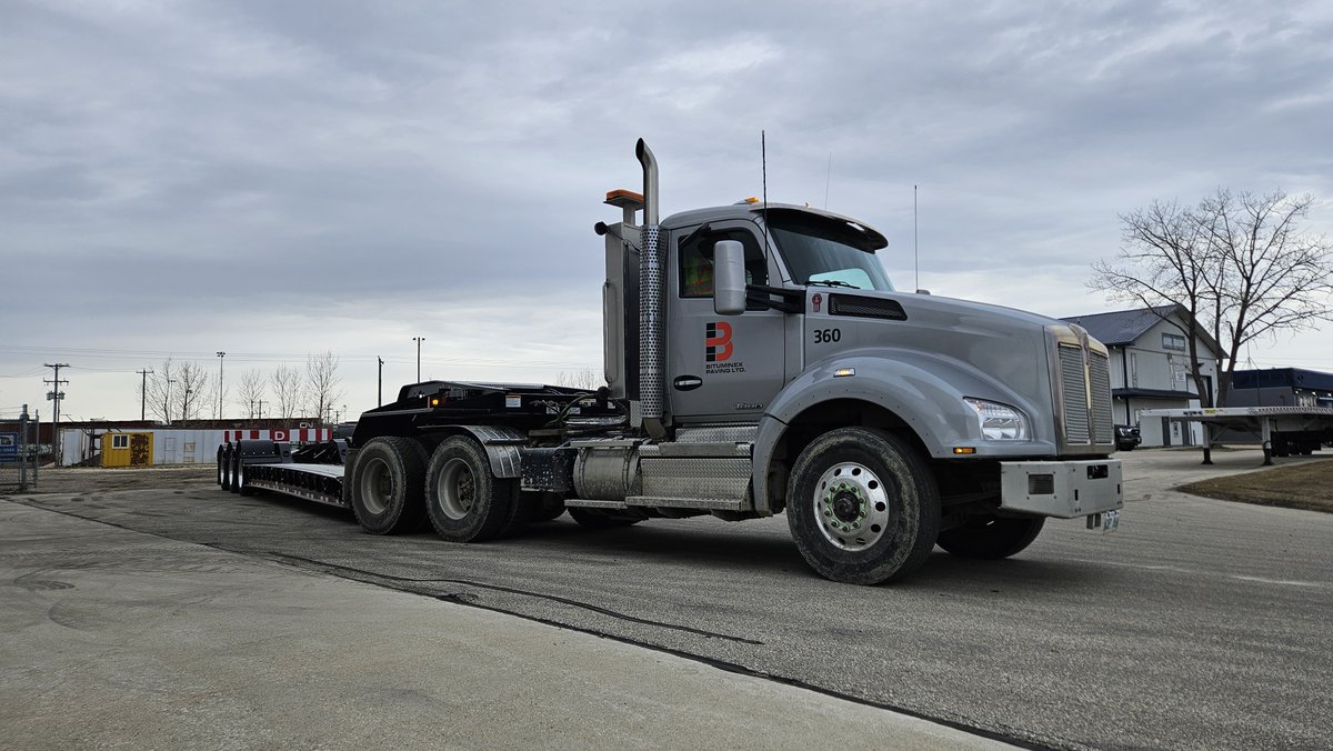 We would like to thank Bituminex Paving on the purchase of this 2025 E. D. Etnyre & Co - Official Site 55 ton Hyd detach lowbed. #quereltrailers #haulmore #everyhaul #etnyre #lowboy #lowbed #float #heavyequipment