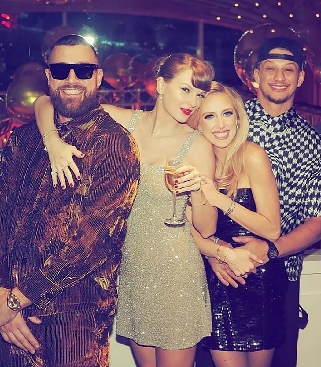 swifferupdates's tweet photo. 📝| @PatrickMahomes talking about Taylor in his @TIME interview! ❤️💛

"Taylor's probably the most down-to-earth person that's been on that stage for that long. She's never not working. 

Even when she's taking her downtime, she's working on something. Shooting a music video or singing a song or writing a song. You can see it by how she talks. 
Even when she's talking about football, when she's learning it, you can see her business mind putting it together. 

It's almost like she's trying to become a coach. 'Why can't you try this, this, and this?' She's asking the right questions."