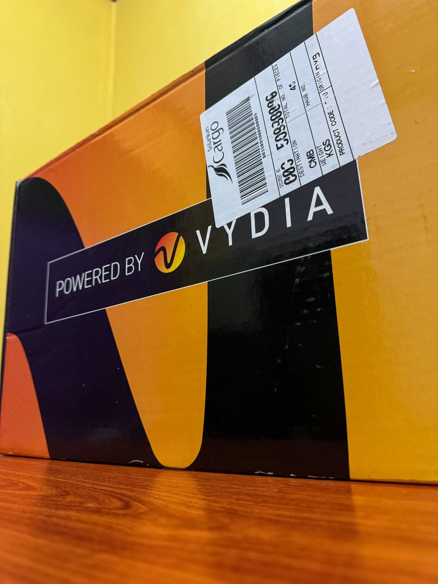 prabodhaonline's tweet photo. Celebrating more fantastic years with @vydiaofficial !
Grateful to the Vydia Team for the Awesome gift pack. — Together, we will make history.
#Vydia #MusicBusiness #PartnershipAnniversary https://t.co/E2jtpEjHy2