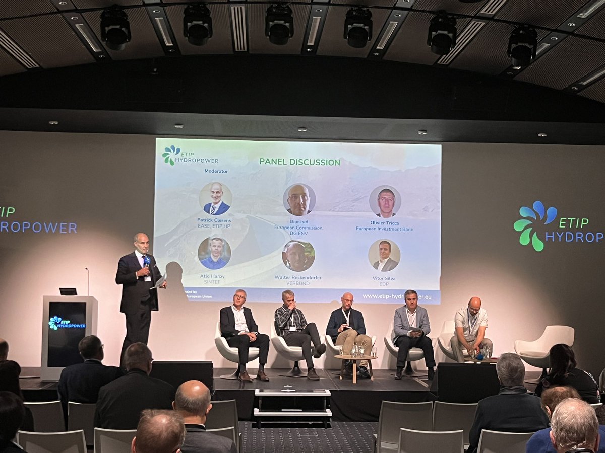 Closing Session 2 with a panel discussion moderated by @Patrick_Clerens from @EASE_ES Diar Isid from @EU_Commission, Olivier Tricca from @EIB, Atler Harby, Walter Reckendorfer and Vitor Silva are the speakers of this session 🎙️ #hydropower #HPD #HPD24