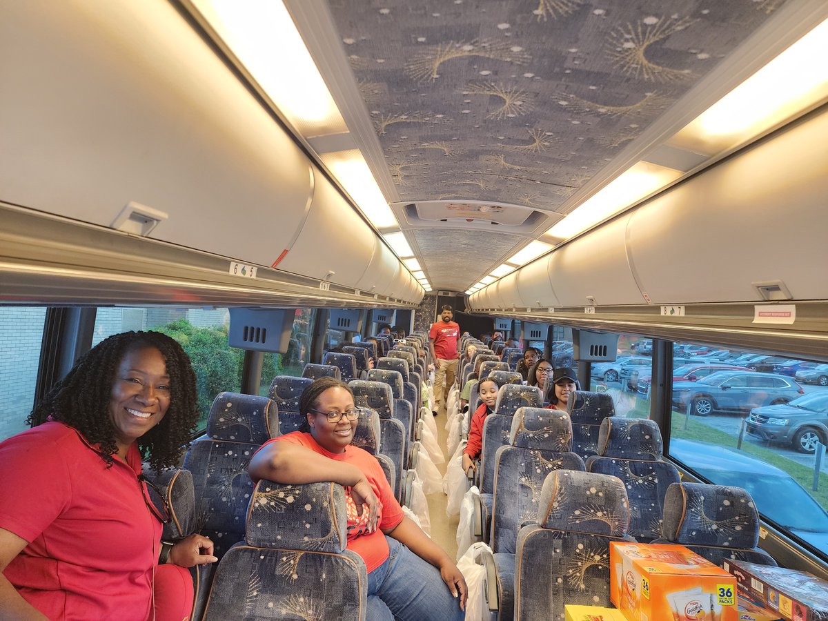 FESstingrays's tweet image. Congrats to our FES Stellar Stingrays who qualified for our incentive trip to Florida.  We are so proud of you.