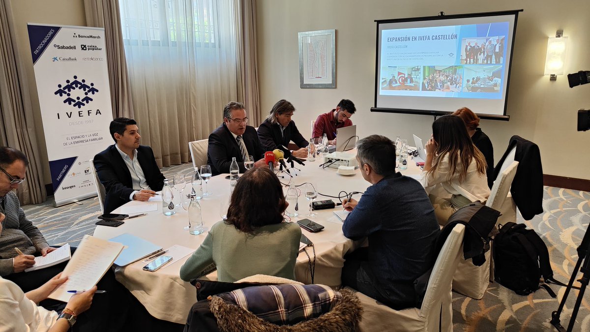 📢 IVEFA duplica en los últimos seis años el número de socios y alcanza las 300 familias empresarias.

📌 Nuestro presidente, <a href="/Pacovallejo5/">Pacovallejo</a>, destaca los principales "retos" de su mandato y comunica el cierre de su etapa al frente de IVEFA.

ivefa.com/francisco-vall…