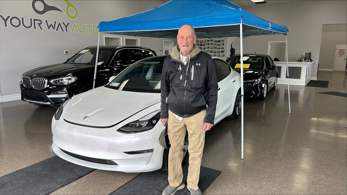 Happy delivery day to this happy customer at our Moncton, NB location 🎉

Looking for an EV? We can help: yourcaryourway.ca🔋

#yourcaryourway #evs #steeleautogroup #yourwayauto