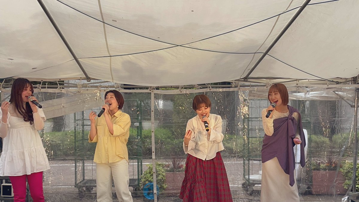 gogotwisters's tweet photo. 汐留ビアフェスタ、無事終えました🍺🌸

このイベントをもちまして、Twistersお休み期間に入らせていただきます！

応援してくださった皆様、本当にありがとうございました🩷💛❤️💜
また集まって歌って踊れる日まで、それぞれ精進致します！
待っててください！

メンバーからのひとこと、よんでね☟ https://t.co/tb9WUdXfcc