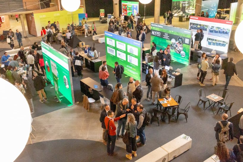 DiputacioGirona's tweet photo. ♻️Inauguració de la 6⃣a edició del #wasteinprogress, congrés de referència en matèria de gestió de #residus, a la ciutat de #Girona.
📍@firadegirona
🗓️Fins al 18 d'abril
📲https://t.co/XCO0TXU6XV
🎙️Amb la intervenció del diputat de #MediAmbientDdGi, Josep Maria Bagot https://t.co/iYwS2uKfQy