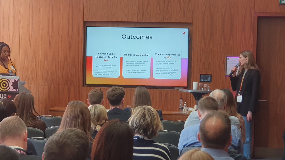 pdwhelloworld's tweet image. Super insightful, busy breakout session at #Seismic City Tours London underway, led by Sarah Mumme from Revolut. Incredible adoption and value from their Sales Enablement platform:
- Reduced sale readiness time by 24%
- GTM Efficency up by 18%
#SeismicCityTours #SalesEnablement