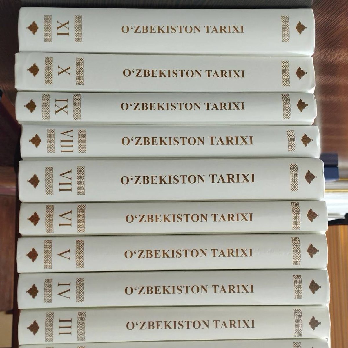 Azim52769660's tweet photo. It was a great honor for me to contribute to the writing of one chapter in the 9th volume of the 11-volume history of Uzbekistan. https://t.co/RdVZAm0e1J