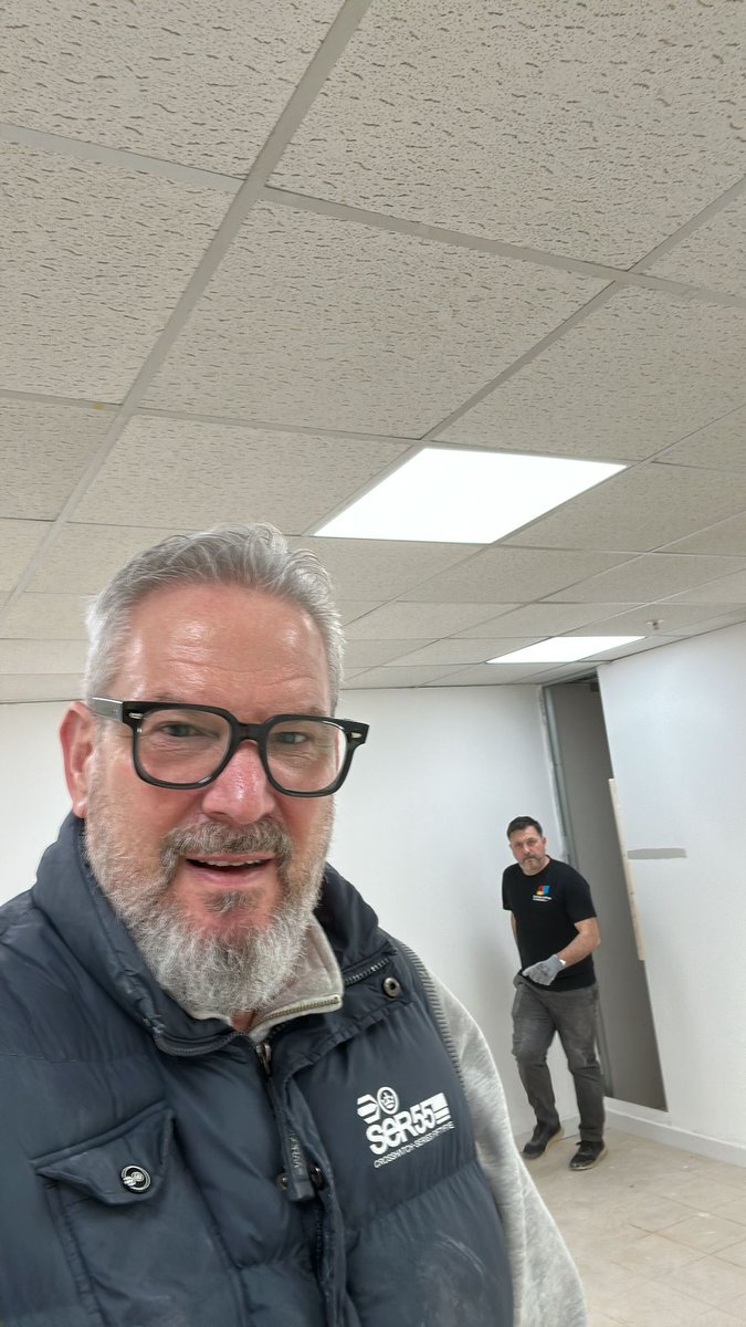 gytowncic's tweet photo. π£οΈ SHOP / COMMUNITY HUB UPDATE
As you can see things are really starting to come together now, still alot of work to be done but we are making good progress. π.
#GYTCIC #Community #ImprovingPeoplesLives #Support #Employment #EmergencyHelp #Activity https://t.co/BRyfZIiXQn