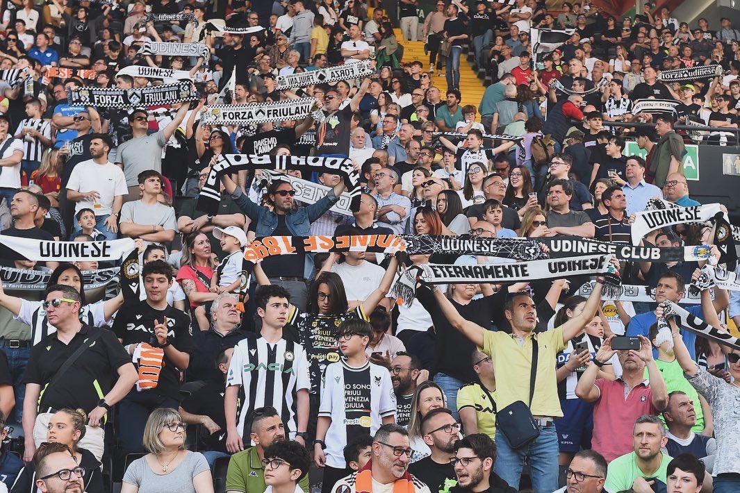 Tutti a Verona 🙌 🤍🖤 ⚪️⚫️ #ForzaUdinese #AlèUdin #WePlayForU #Udinese