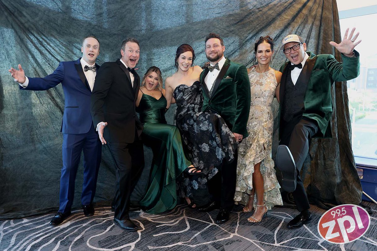 smileyradioshow's tweet photo. #SmileyProm was a blast over the weekend!! thanks for coming! #IYKYK https://t.co/unGh6hcTlQ