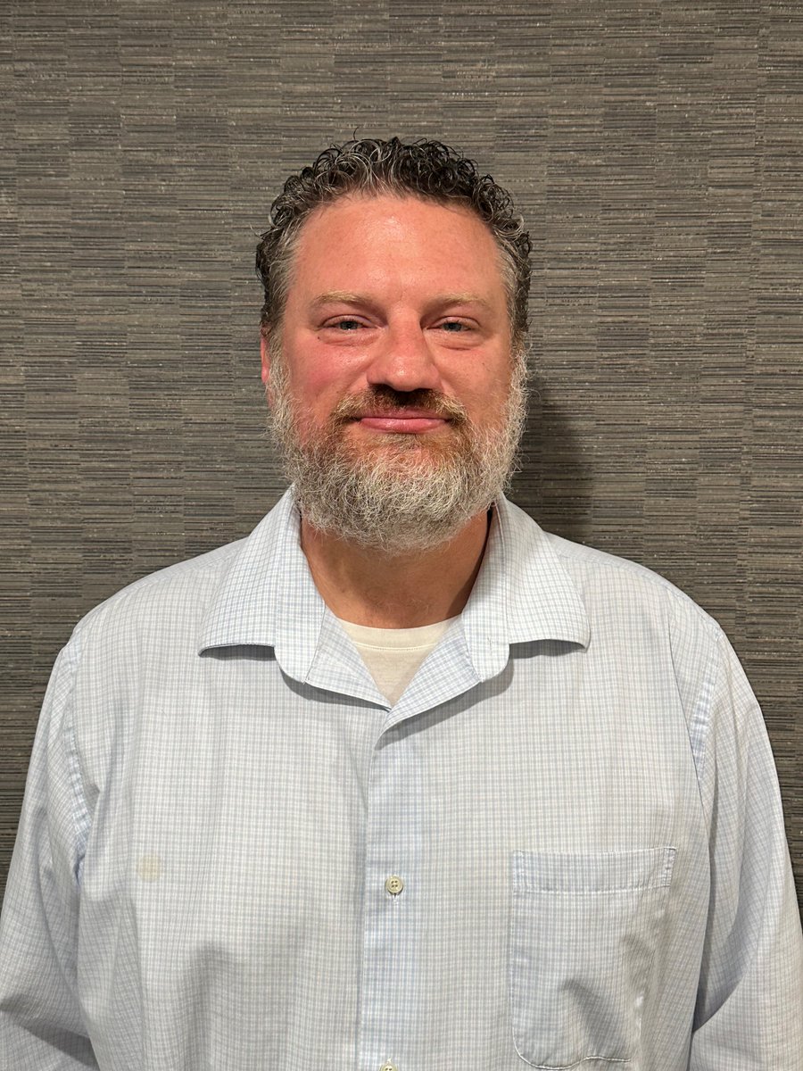 We’re recognizing Steve today for 5 years of service! Thank you for your hard work and dedication to PeoplesBank! #workanniversary