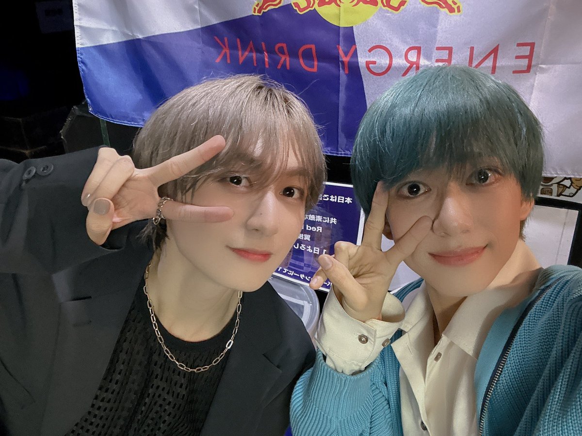 ELVA_SHOHEI's tweet image. #MEGAFLASH -DAY2-
supported by Red Bull ~MEN's EDITION~
in アメリカ村FANJtwice 

#MADKID SHINさん
@SHIN_MDKD 

#UNiFY 大晟くん 直己くん
@Taisei_AMMY @naoki_niimi 

一緒に撮ってもらいました✨
お写真ありがとうございました🙇🏻‍♂️