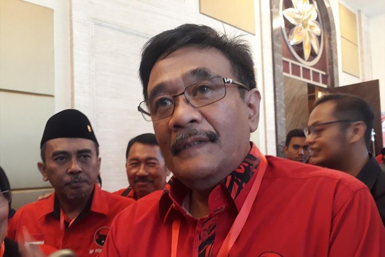 Djarot Saiful: Kami Terbuka Bagi Siapa Pun Ajukan Diri di Pilkada Jakarta -  islamtoday.id/news/202404161…