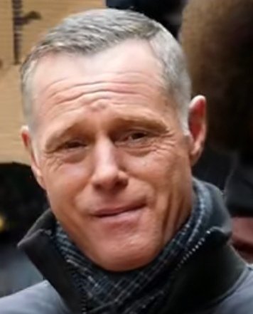 lostbabe42's tweet image. Love his facial expressions 😍😍😍

#jasonbeghe #hankvoight #chicagopd #chicagopdfamily #onechicago #handsome #sgtvoight