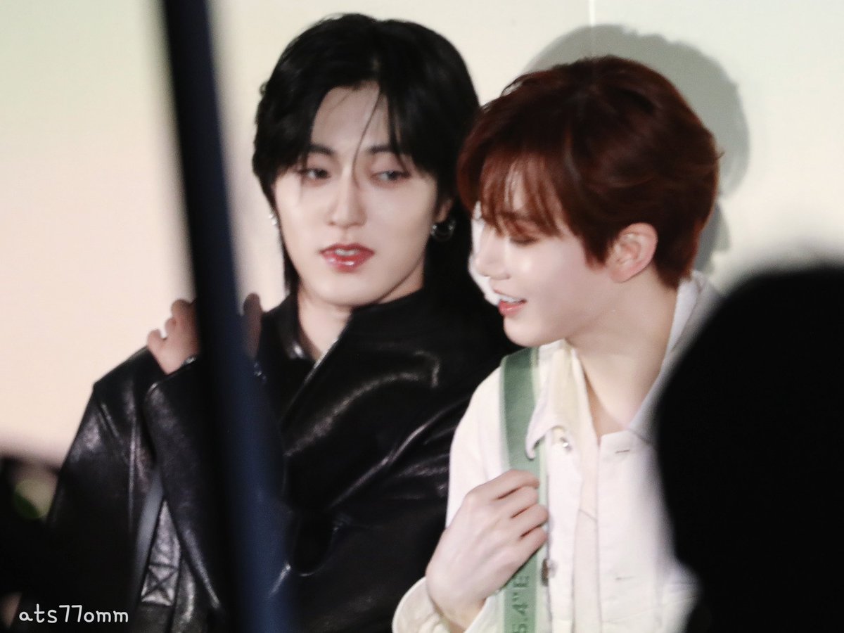 키키 tweet media