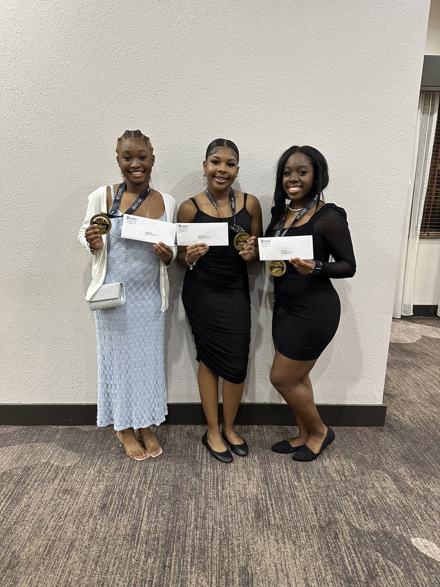 Hallandale Athletics (@hh_athletics) on Twitter photo Chargers cleaned up last night at the BCAA South Area Scholar Athlete Awards banquet. 3 scholarship recipients, Athletic Trainer and Athletic Director of the year. Congratulations 🎉🎉🎉⚡️⚡️⚡️Charger Pride <a href="/BCAA_Sports/">BCAA Sports</a> @Hallandale_High <a href="/AShin66/">Coach Shinhoster</a> Chargers cleaned up last night at the BCAA South Area Scholar Athlete Awards banquet. 3 scholarship recipients, Athletic Trainer and Athletic Director of the year. Congratulations 🎉🎉🎉⚡️⚡️⚡️Charger Pride <a href="/BCAA_Sports/">BCAA Sports</a> @Hallandale_High <a href="/AShin66/">Coach Shinhoster</a>