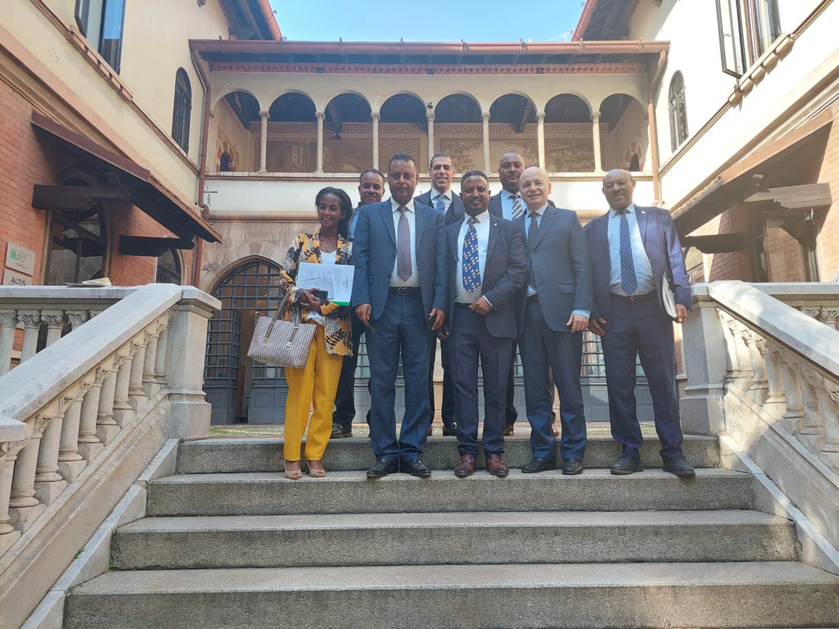 🔵This week, we've welcomed a delegation from the Ministry of Labour and Skills of Ethiopia and the President of @confapimilano, Nicola Spadafora, to the E4Impact office. 🤝🏽A meeting during which we have identified some hypothesis of collaboration. 🔗e4impact.org/it/progetti/