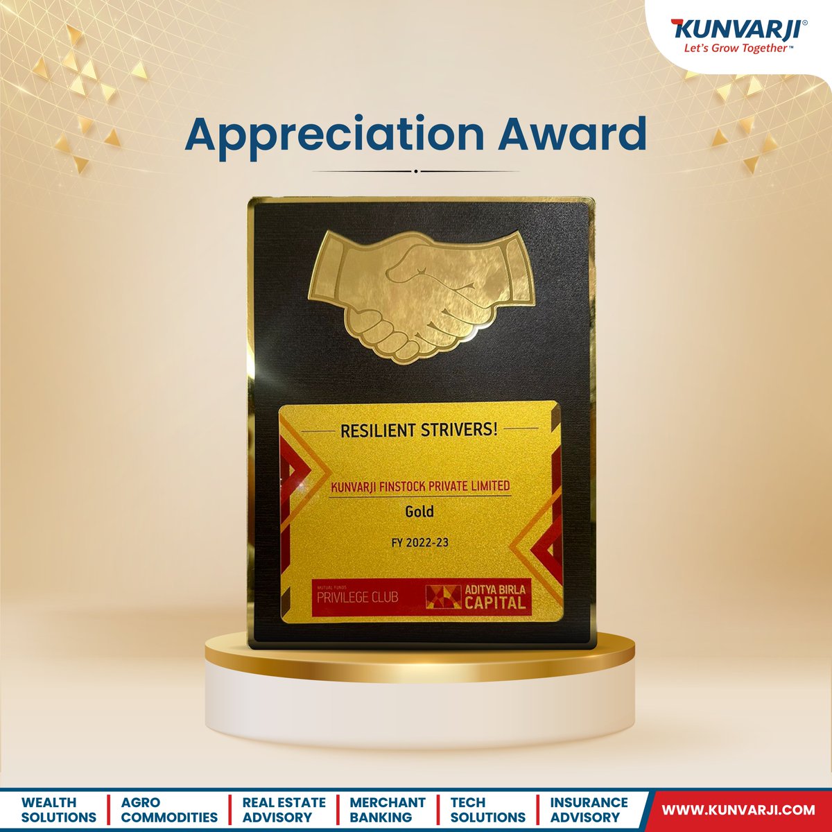 Kunvarji Finstock PVT LTD receives an Achievers Award from Aditya Birla Capital.

#Kunvarji #AppreciationAwards #awards #achievement #AdityaBirlaCapital