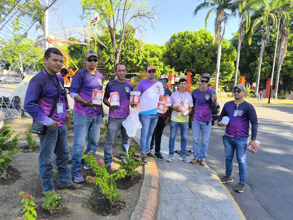 sulmeavila's tweet photo. #16Abril Continuamos marcando la pauta en el municipio Roscio con un ambicioso plan de restauración, reparación y embellecimiento que busca transformar y revitalizar los espacios públicos, en aras de ofrecer un entorno más agradable y seguro para sus habitantes. #VamosPorMás https://t.co/4dYO92PkkL