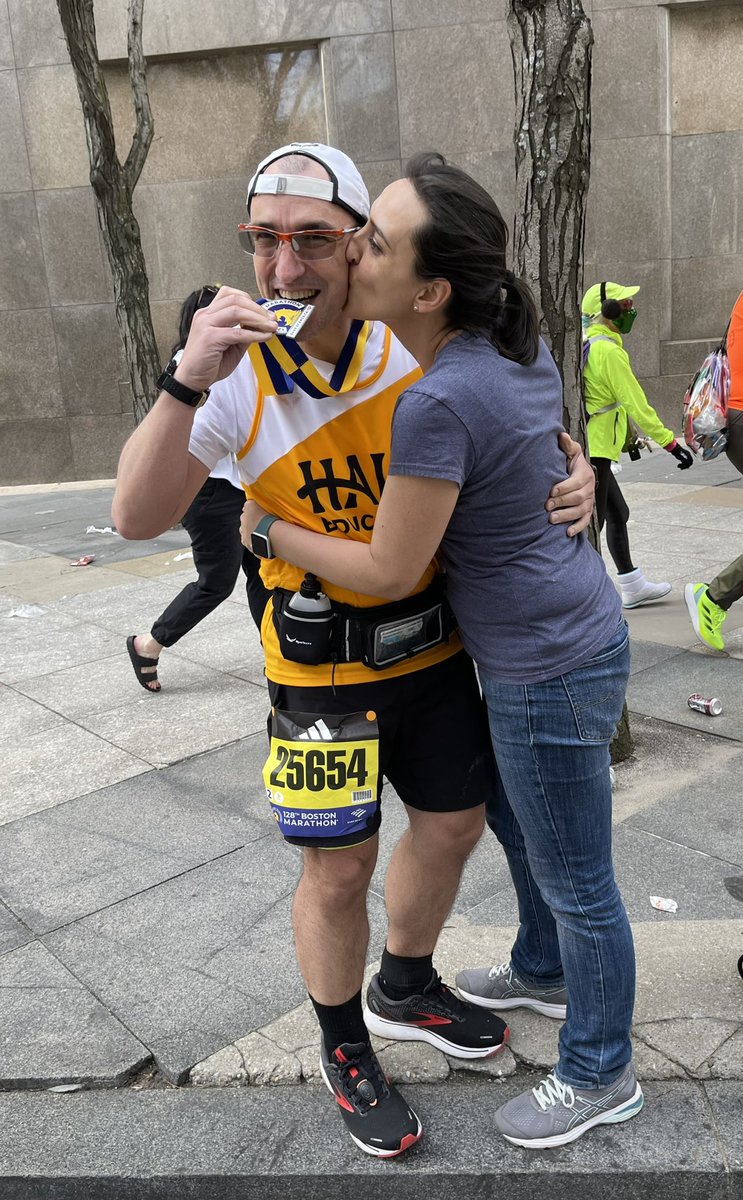 jmpegna's tweet photo. Era mi responsabilidad llevar a la meta a todos los que habéis donado, y a la meta os he llevado. 

2024 Boston Marathon Finisher. 

#RunLikeHale #TeamHale #HaleReimaginesLearning #HaleOutdoorLearningAdventures #HaleBuildsCommunity #BostonMarathon #Boston128 #Boston2024 https://t.co/2fLYuaUeVT