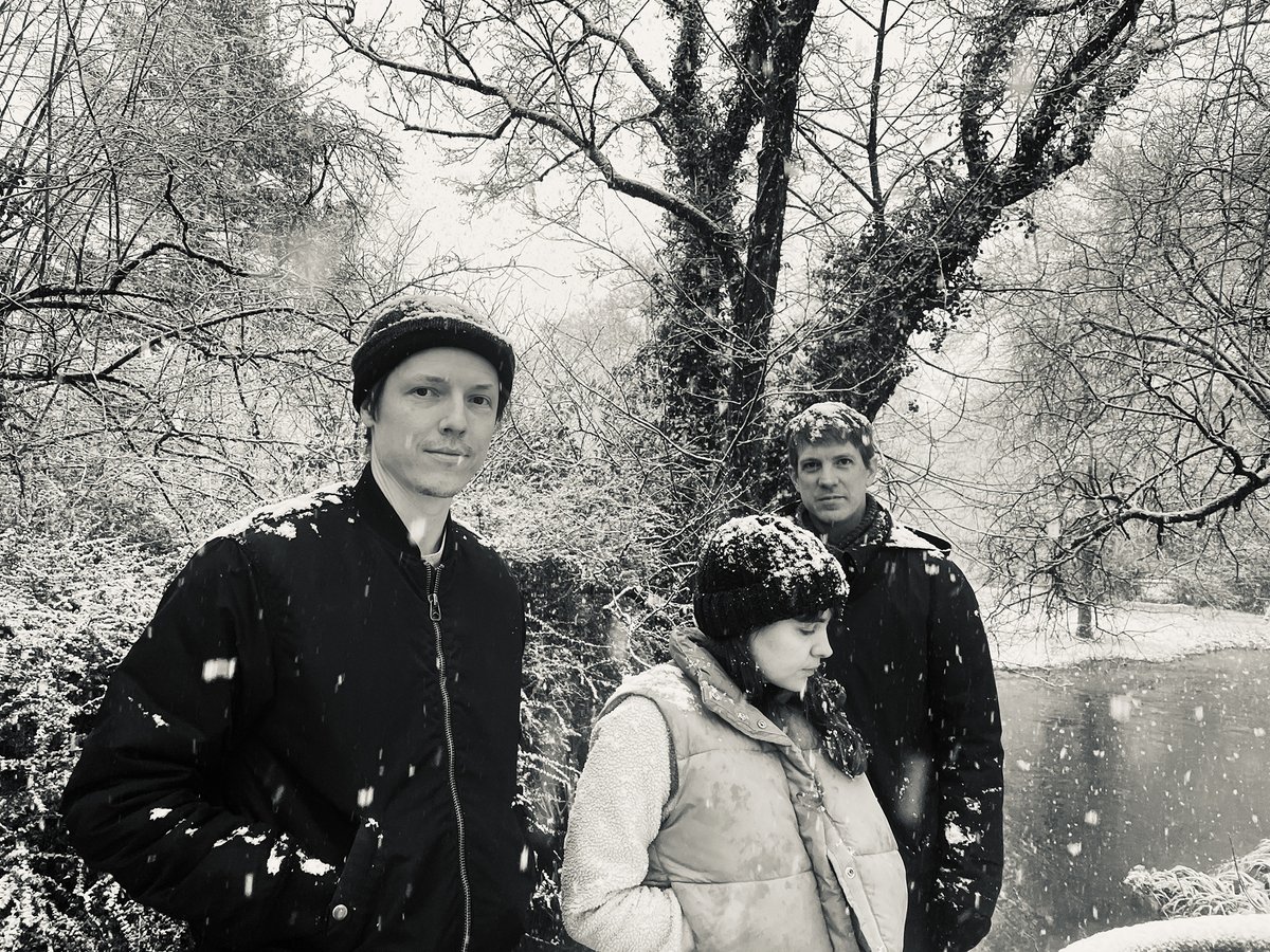 Loma announce new album made with help from Laurie Anderson AI, share 'How it Starts' brooklynvegan.com/loma-announce-…