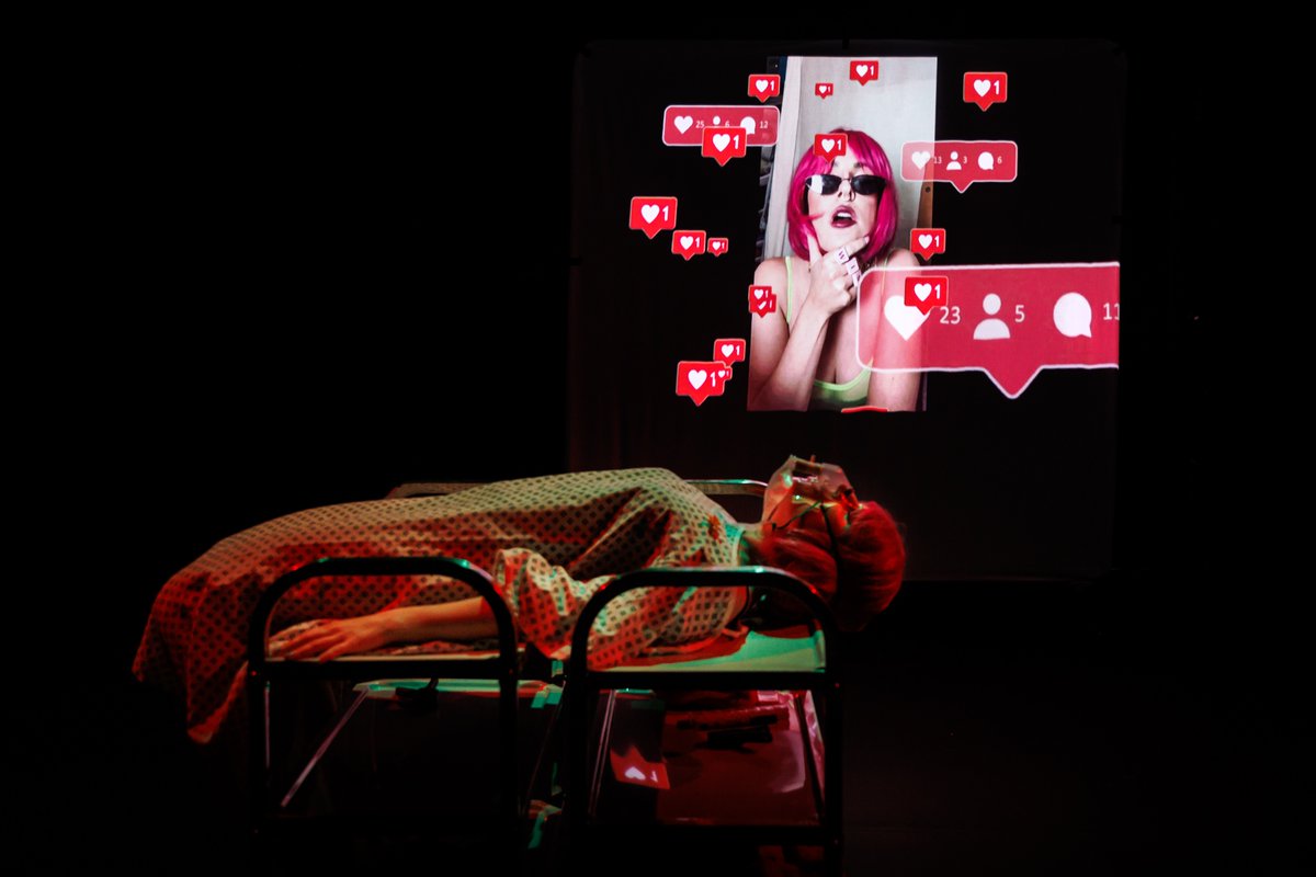 📡Sheffield! We're bringing our show 'A Suffocating Choking Feeling' to @theatredelishef next Thurs 25th Apr 7pm. We would love anyone interested in LiveXDigital Theatre to come along and get interactive! DM us for a special discount if this is YOU! @HelpSheffield