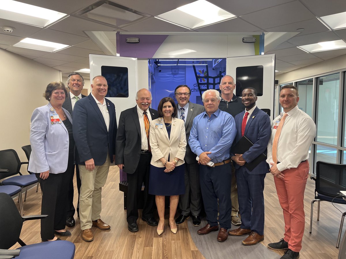 Vicki Giambrone tweet media