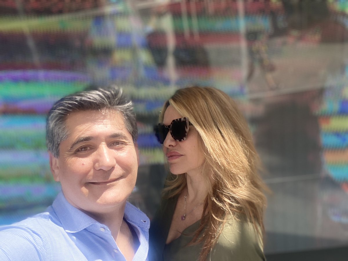 Gracias por existir, @SilviadCarrion.
 (Mañanas de Feria por el centro de #Sevilla).

#FeriaSevilla24 #FeriaSevilla2024 #FeriaDeAbril #FeriadeSevilla24 #FeriadeSevilla2024