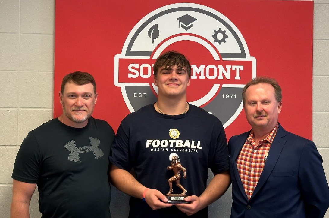Wyatt Woodall was awarded the Griddy Award! This is an awards program. It is like the Oscars, and ESPYS, only it is for Indiana High School Football Players and Coaches. Congratulations to Wyatt and the entire football team for earning the 2024 Griddy Award!