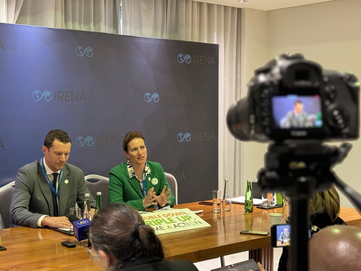 📹Full house at the @IRENA and @GRA joint press briefing where @flacamera, D-G of IRENA, @renewables_bruce, CEO of GRA and @souderjas, Chair of GRA, shared the latest on #3xRenewables and #Time4Action with journalists from around the globe