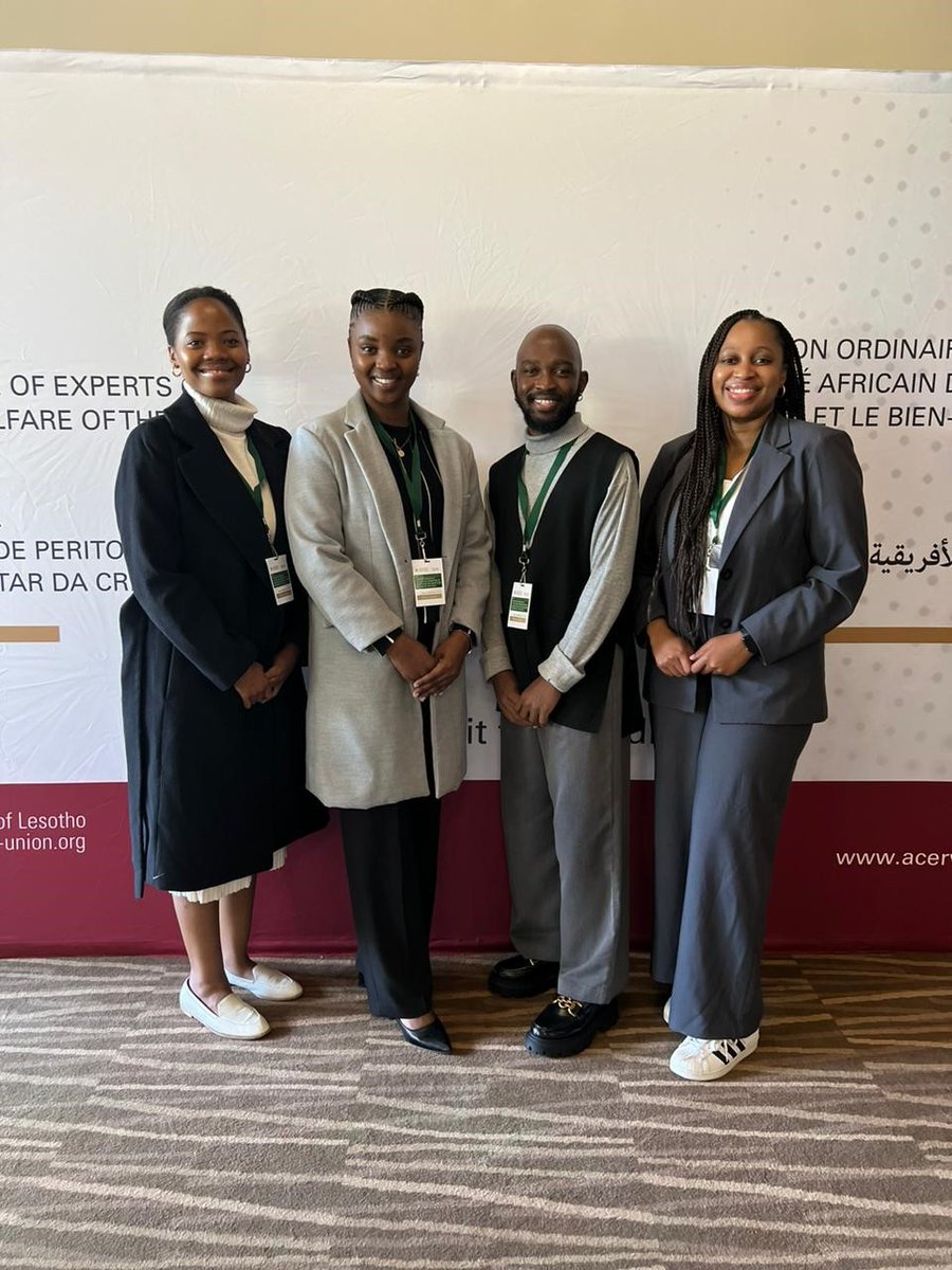 LHR is with @UPChildLaw at the 43rd Ordinary Session of the African Committee of Experts on the Rights and Welfare of the Child! This year's theme is #education, and we are giving insights on #statelessness 💡 Thank you to @tdh_org for making this trip possible! 💛