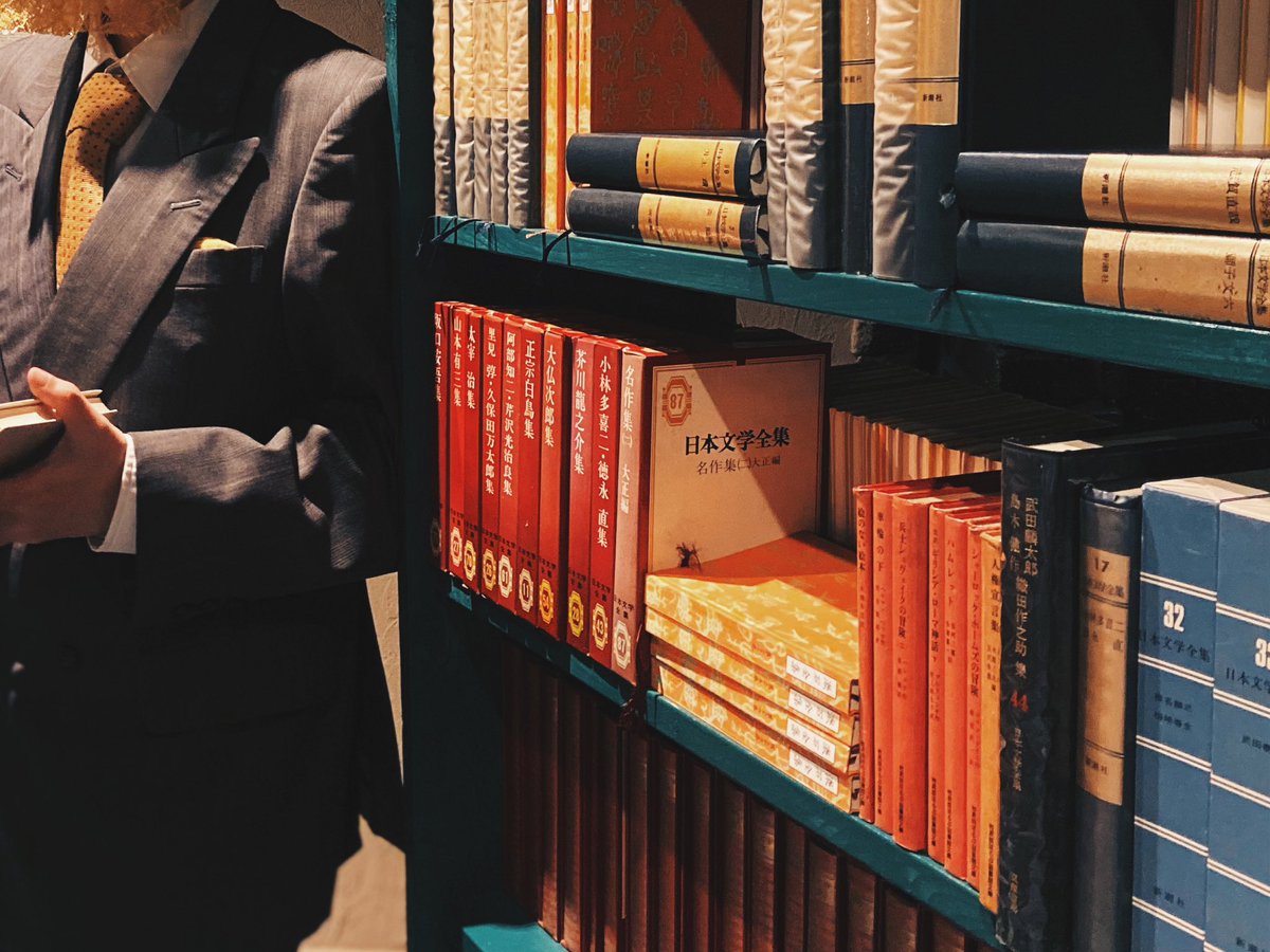 mochimotei's tweet image. #Lostinthepages
「死んだ時に人を悲しませないのが、人間最高の美徳さ。」
6月まで悔いのないように生きます📚
#康成忌